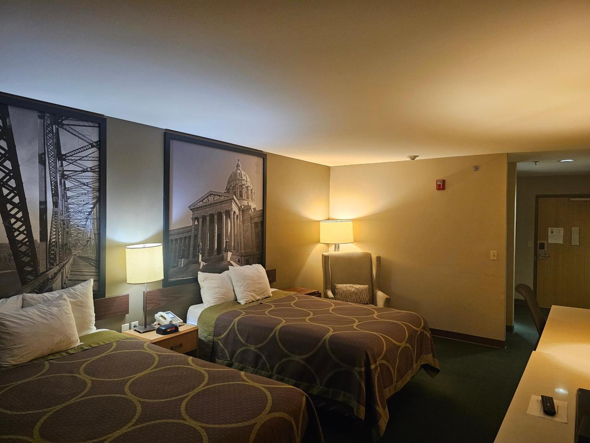 Motel Super 8 By Wyndham Ava Esterno foto